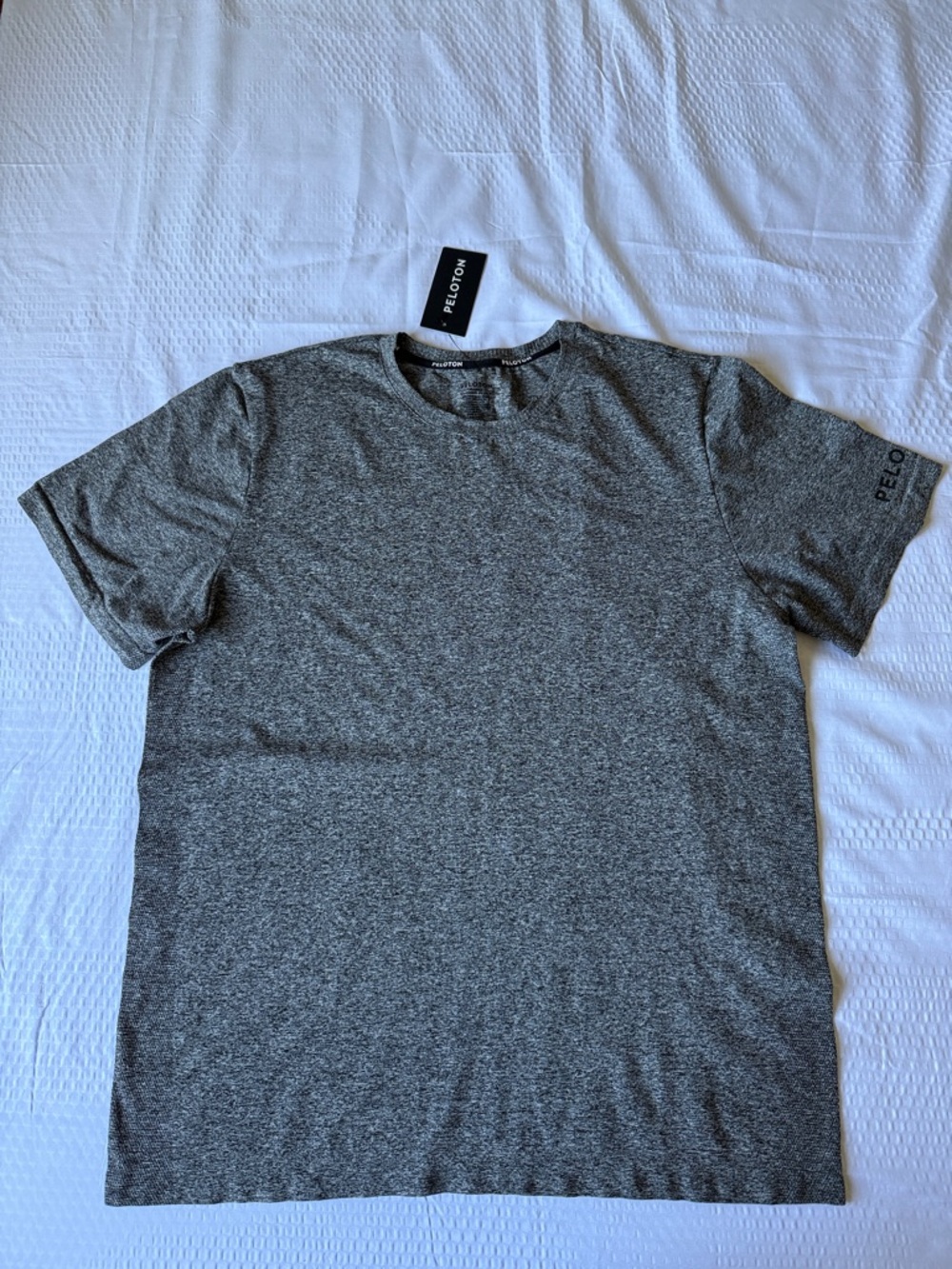 Peloton Charcoal Heather Men's Short Sleeve Performance Tee - Picture 3 of 9
